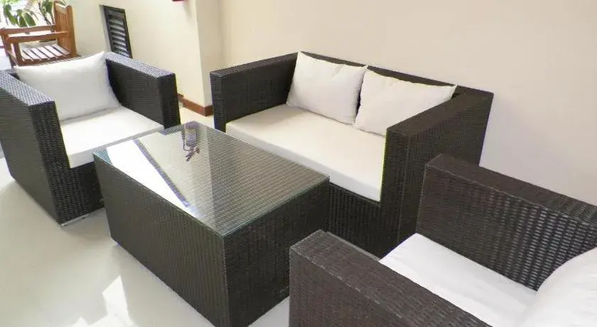 Aveon Express Hotel Yogyakarta by Daphna International Aveon Express Hotel Yogyakarta by Daphna International