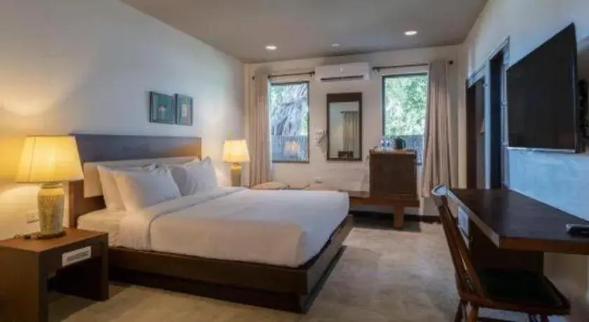 Bed in Rose Bay Resort Bed in Rose Bay Resort