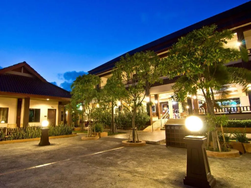 Rose Bay Resort