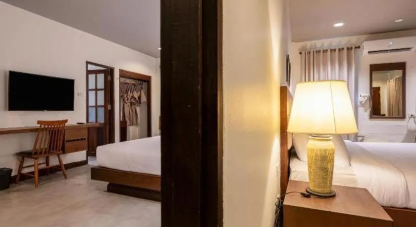 Bed in Rose Bay Resort