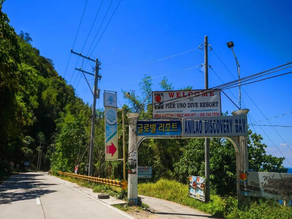 Anilao Awari Bay Resort