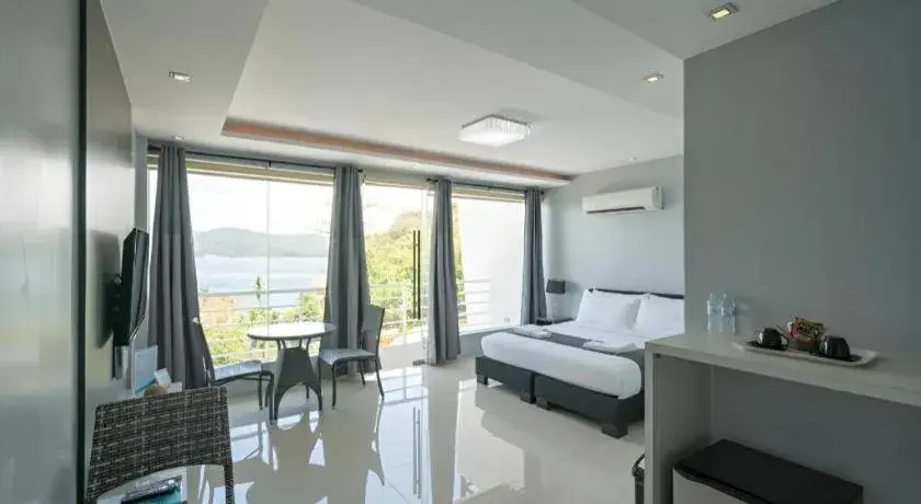 Bed in Anilao Awari Bay Resort Bed in Anilao Awari Bay Resort