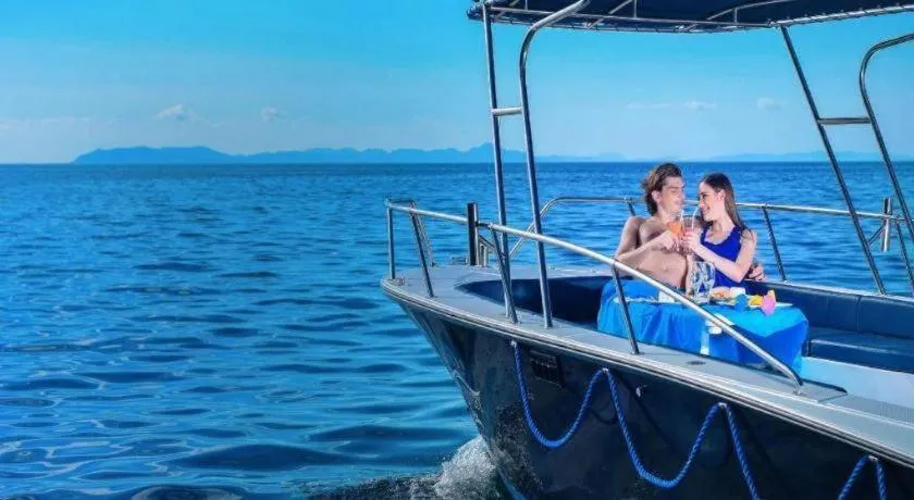 Anilao Awari Bay Resort