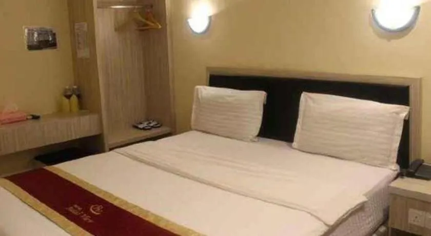 Bed in Balai View Hotel
