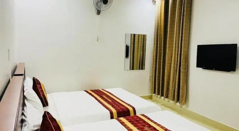 Bed in Minh Dang Hotel Bed in Minh Dang Hotel