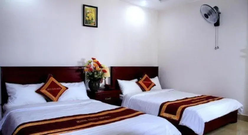 Bed in Minh Dang Hotel Bed in Minh Dang Hotel