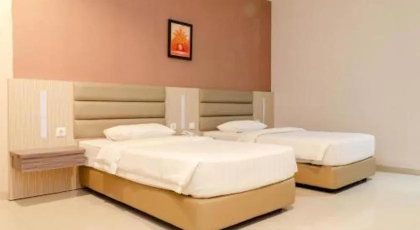 Bed in Lovina Inn Hotel Batam