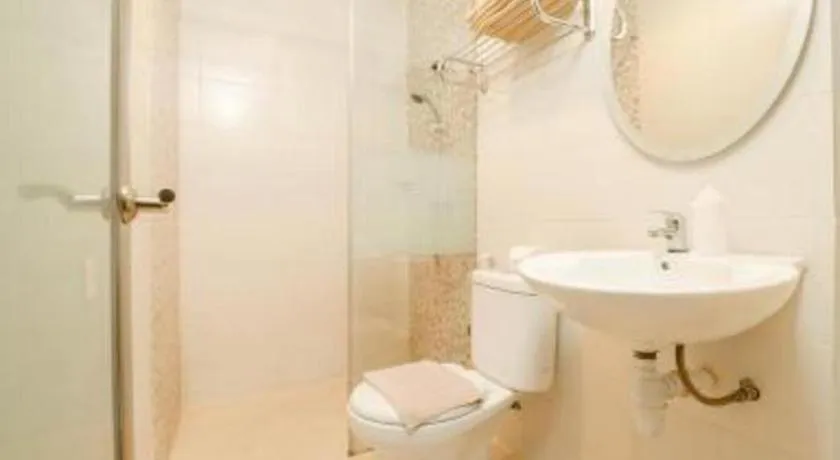 Lovina Inn Hotel Batam