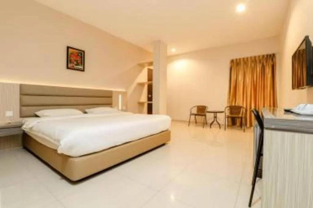 Bed in Lovina Inn Hotel Batam