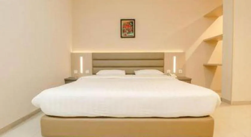 Bed in Lovina Inn Hotel Batam