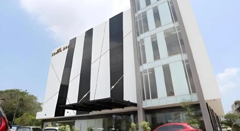 Lovina Inn Hotel Batam