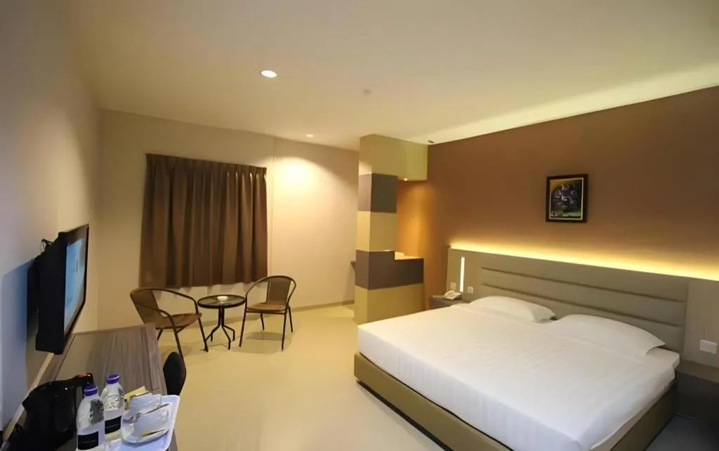 Bed in Lovina Inn Hotel Batam