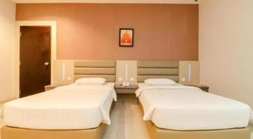 Bed in Lovina Inn Hotel Batam