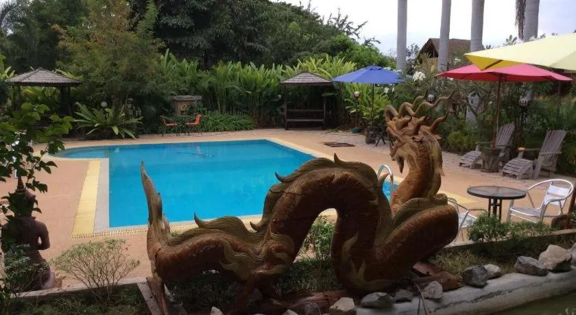 Himawari Restaurant and Cottage