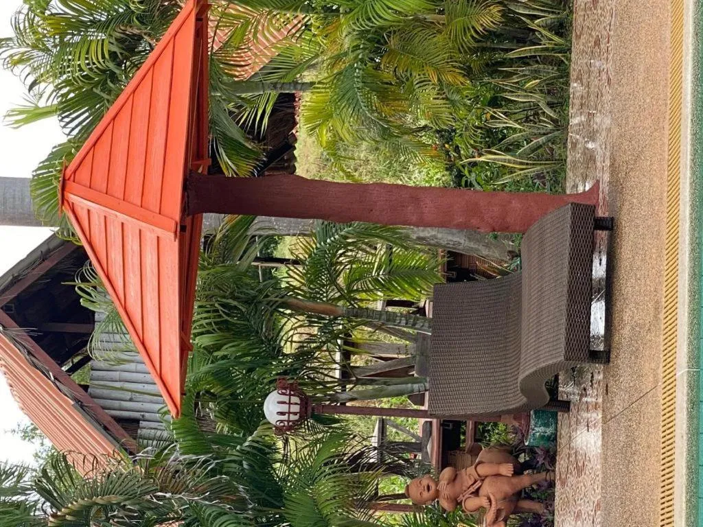 Himawari Restaurant and Cottage