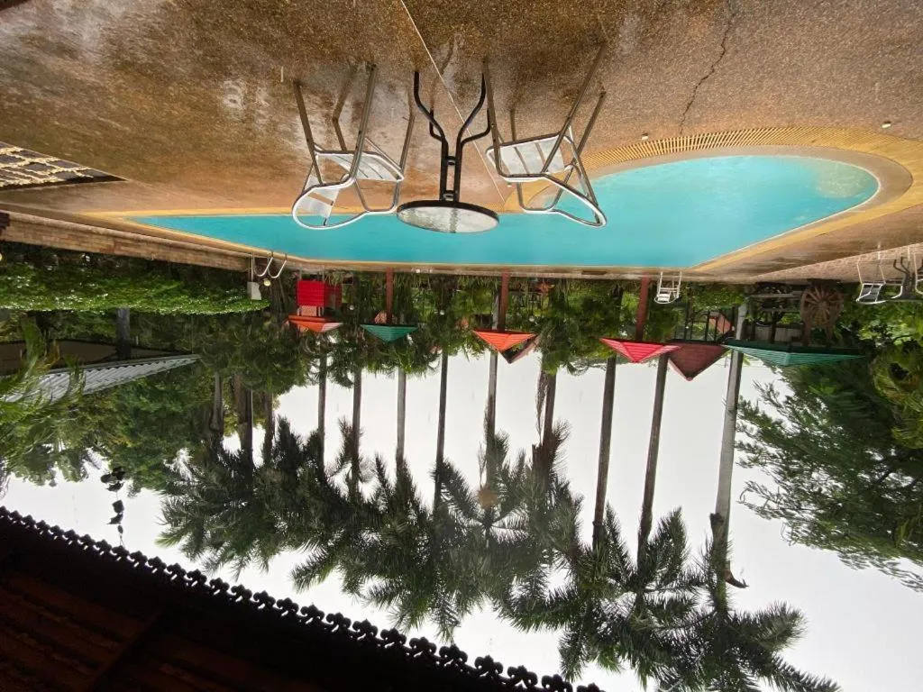 Himawari Restaurant and Cottage