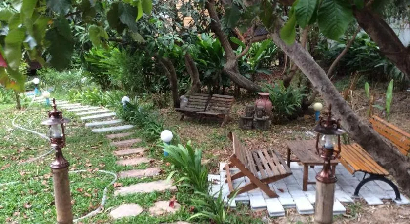 Himawari Restaurant and Cottage