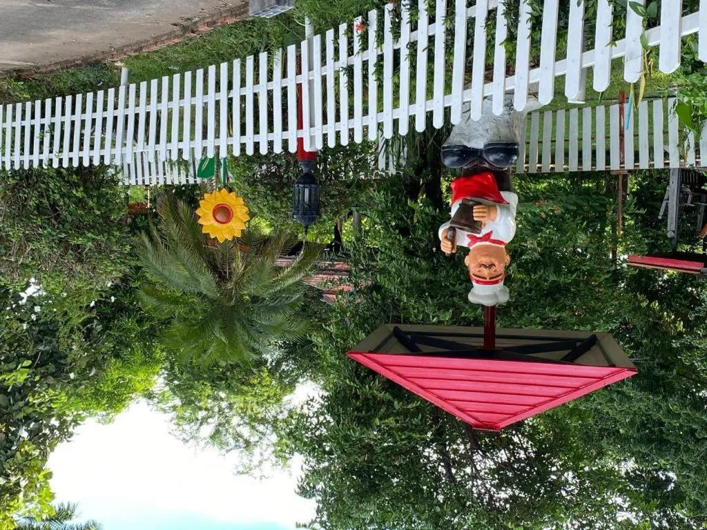 Himawari Restaurant and Cottage