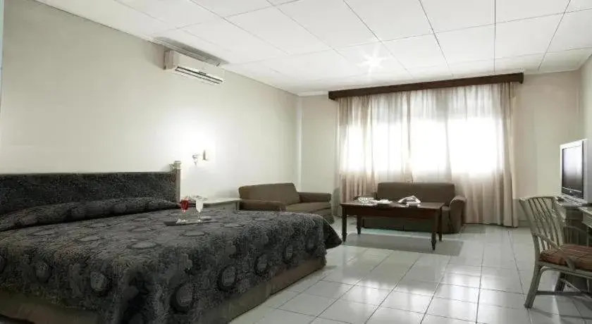 Bed in Hotel Griyadi Kusuma Sahid Bed in Hotel Griyadi Kusuma Sahid