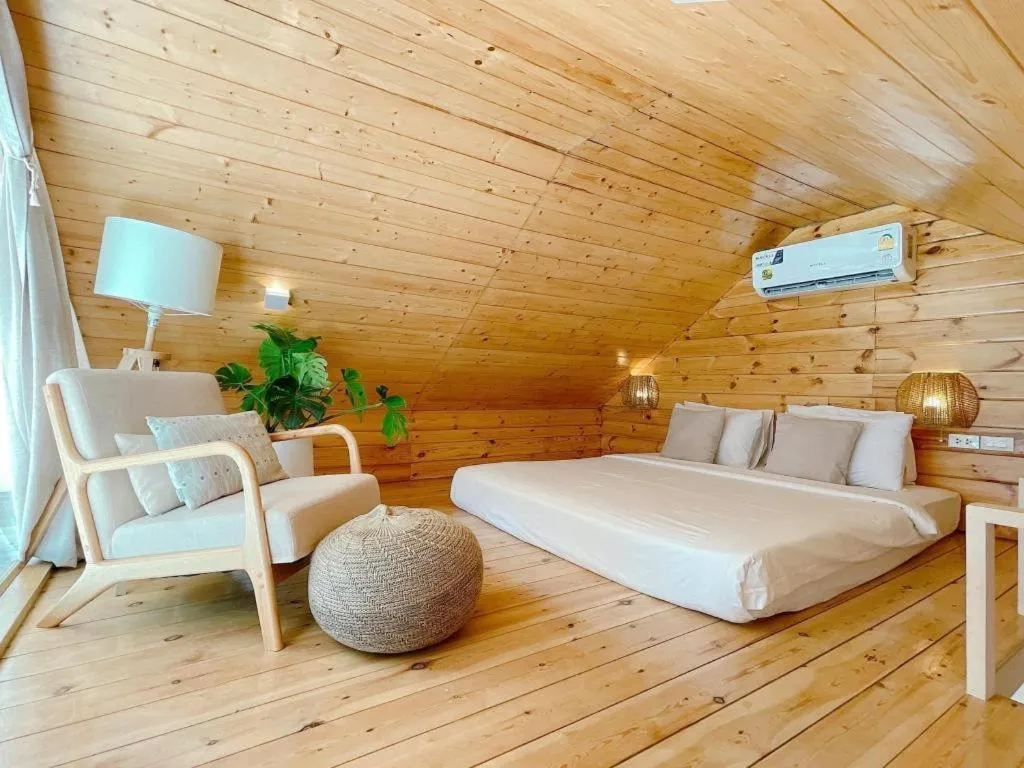 Bed in Tonsak Resort