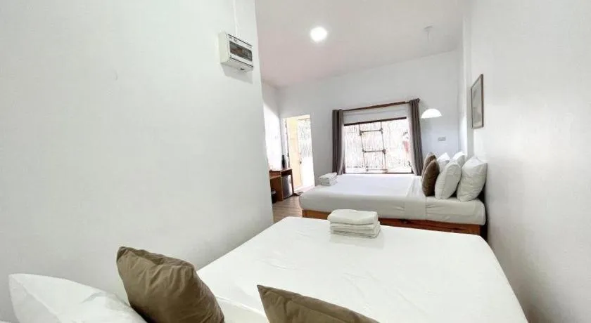 Bed in Tonsak Resort