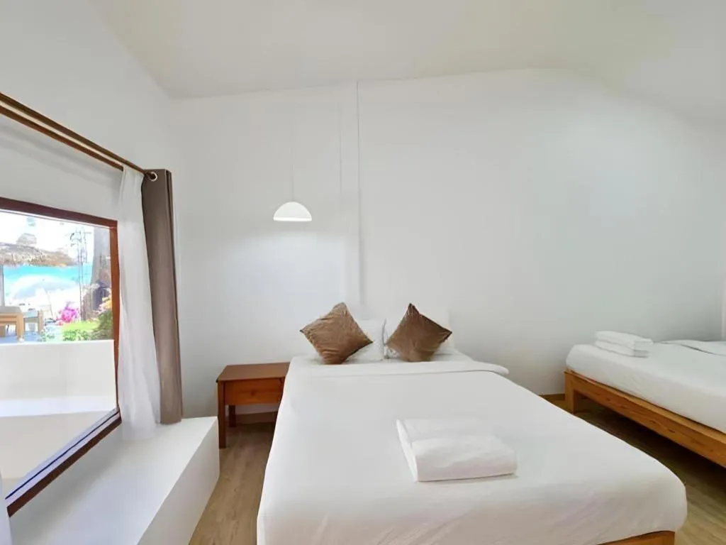 Bed in Tonsak Resort