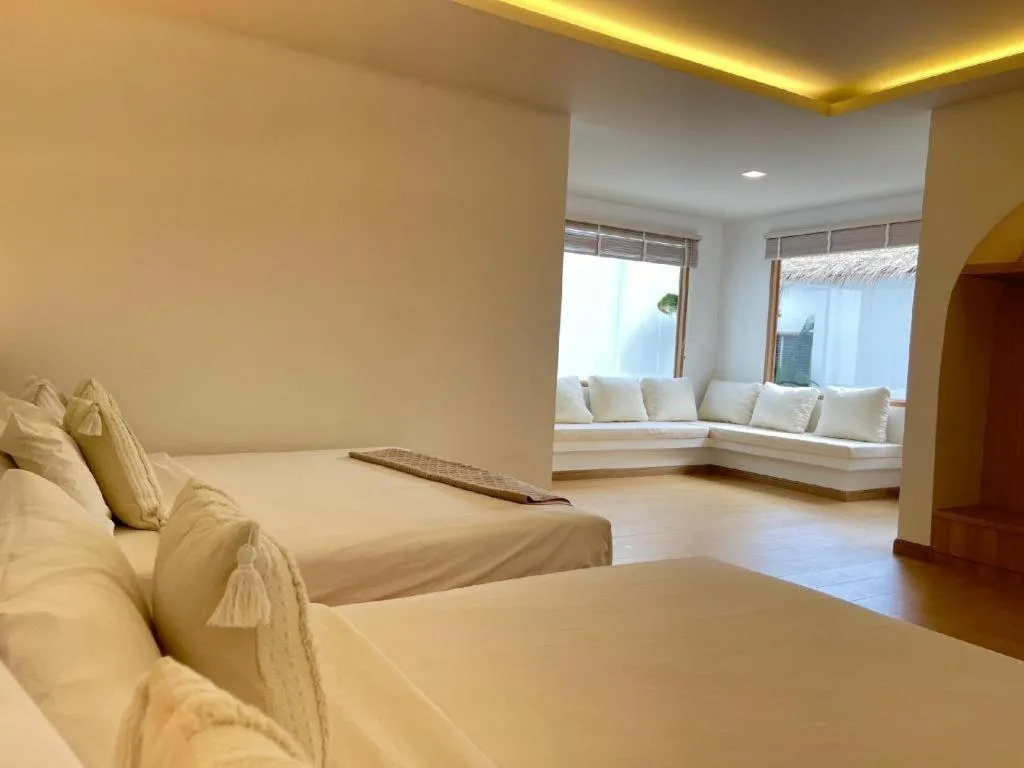 Bed in Tonsak Resort