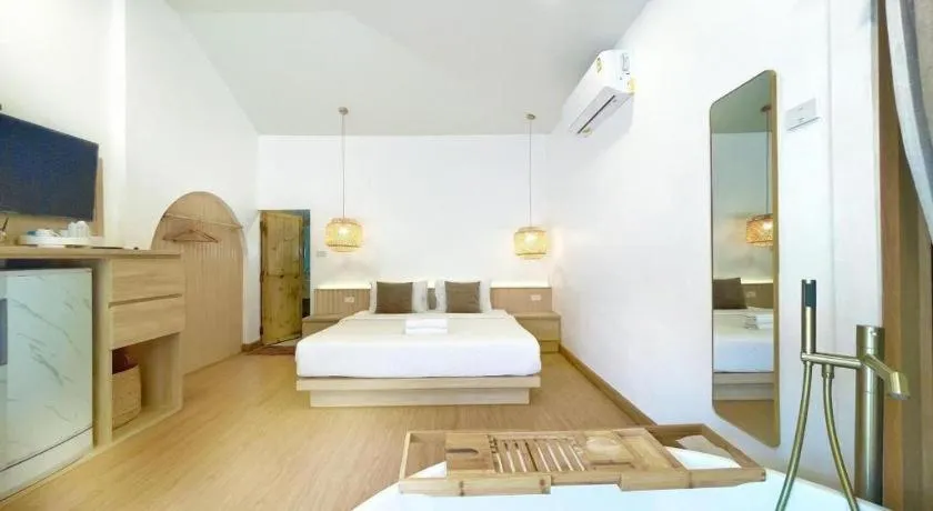 Bed in Tonsak Resort