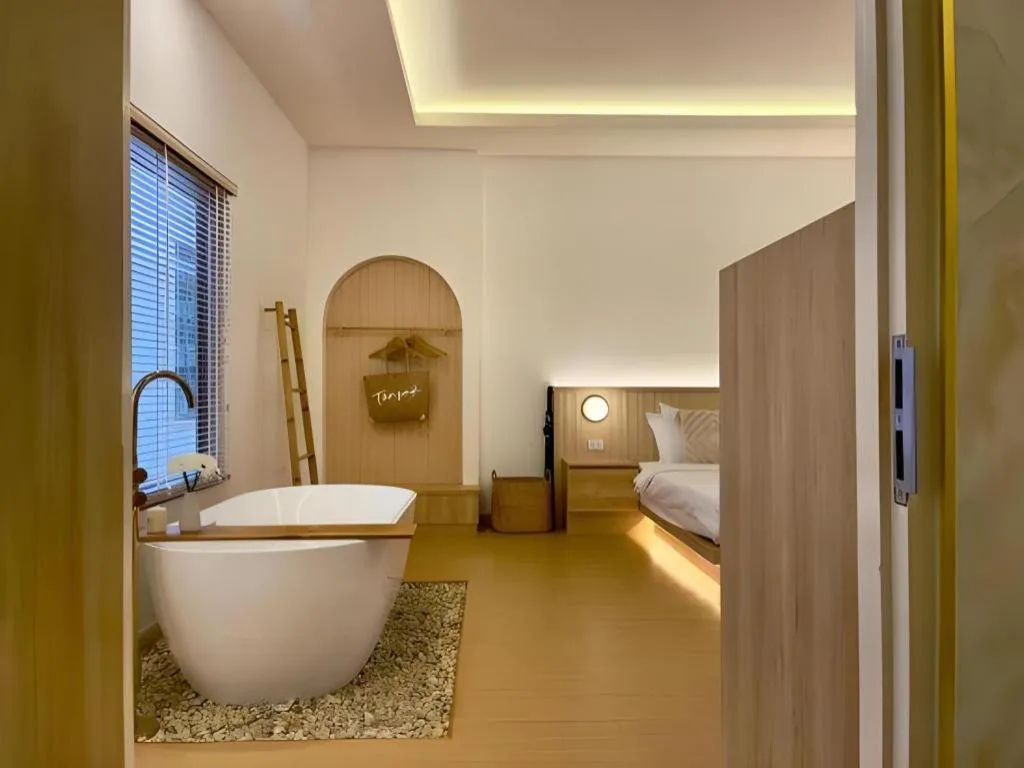 Bed in Tonsak Resort