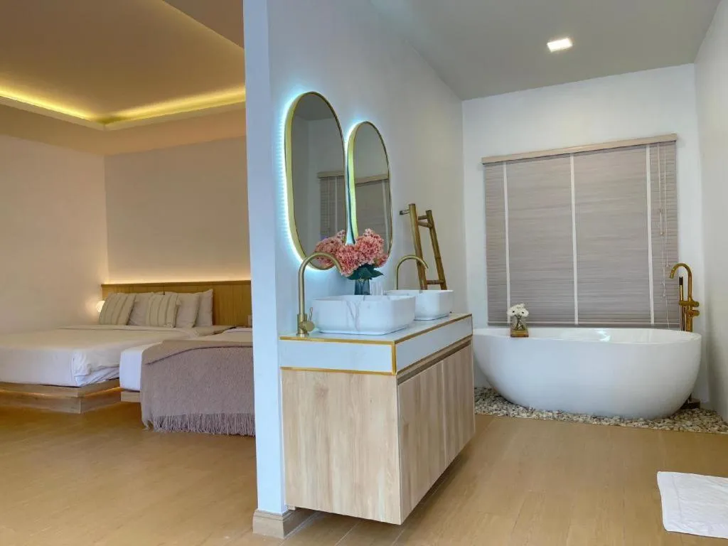 Bed in Tonsak Resort