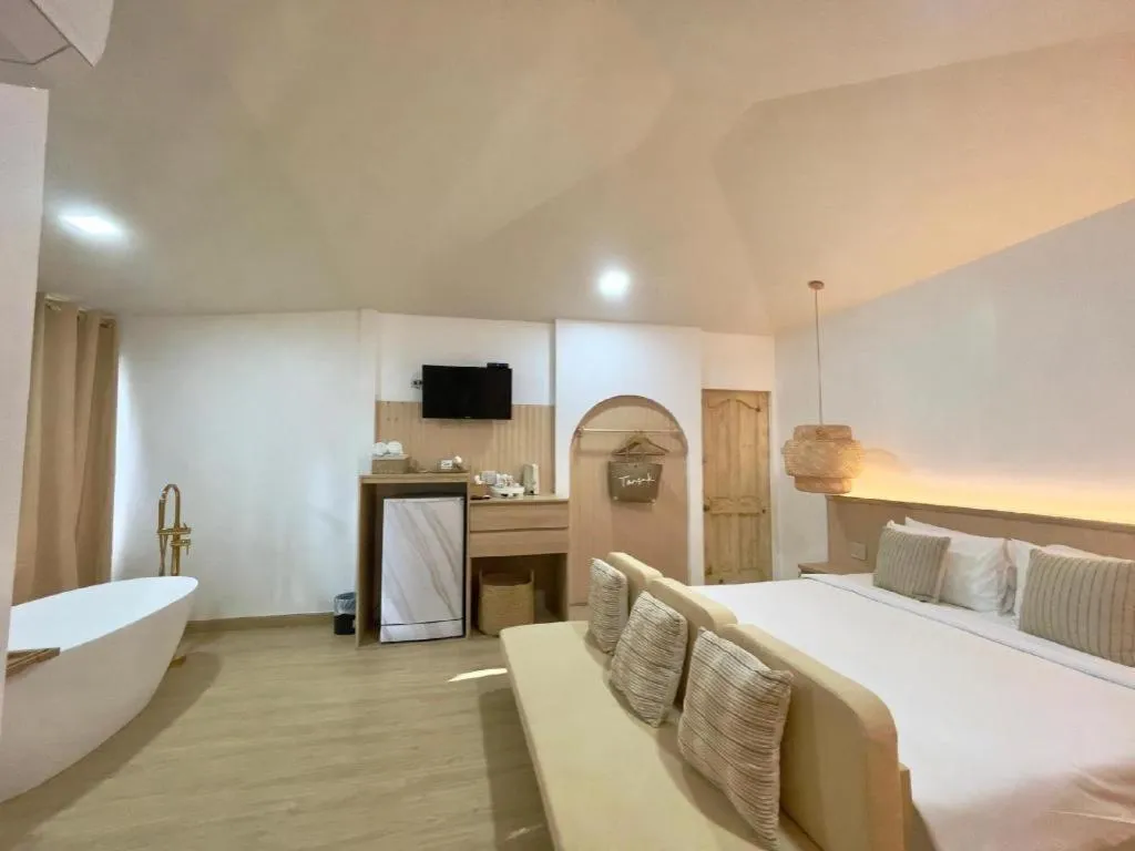 Bed in Tonsak Resort