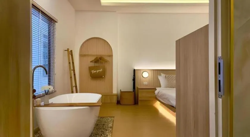 Bed in Tonsak Resort