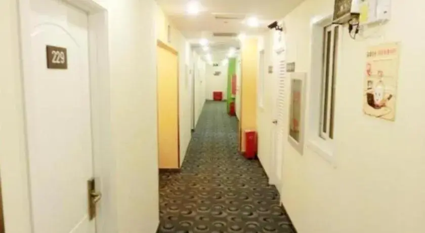 7 Days Inn Qingdao International Exhibition Center Zhuzhou Road 7 Days Inn Qingdao International Exhibition Center Zhuzhou Road