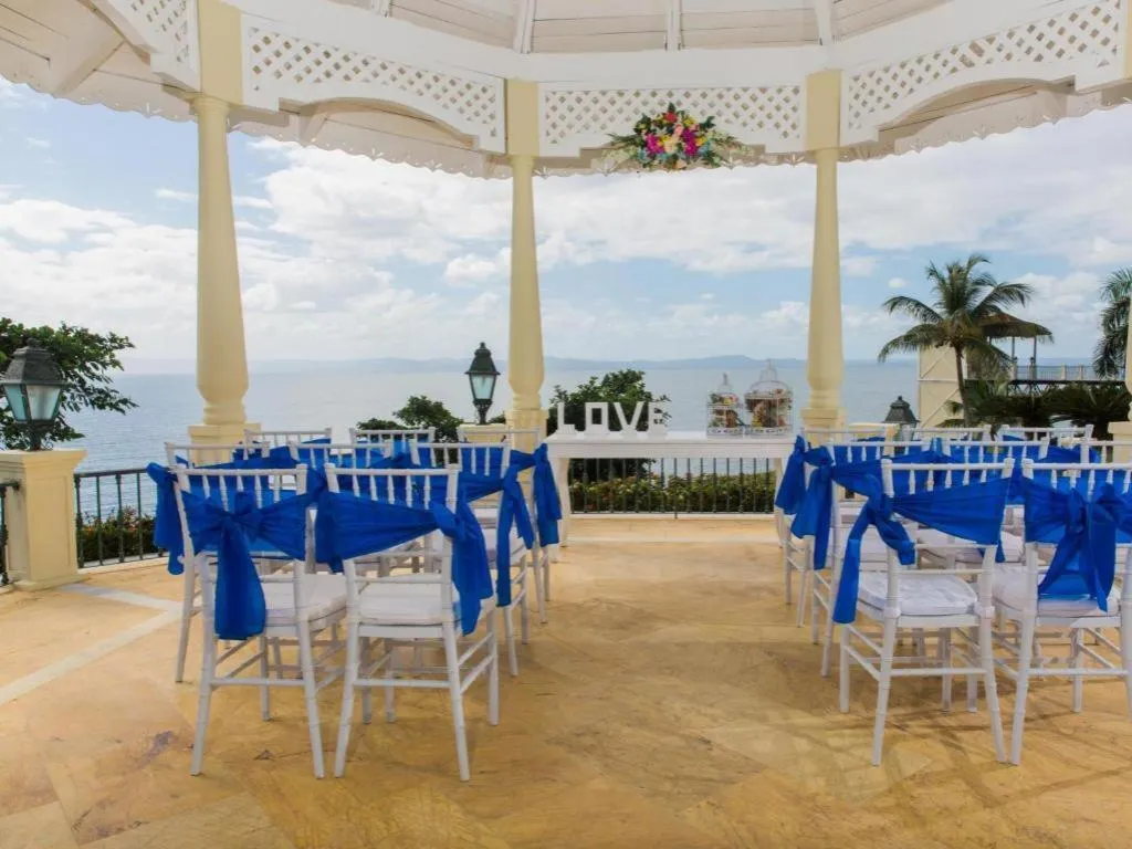 Bahia Principe Grand Cayacoa