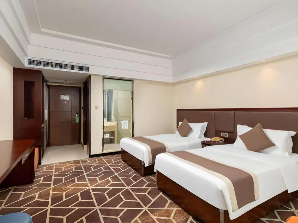 Bed in Park Lane Hotel