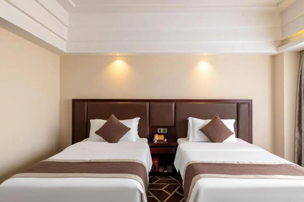 Bed in Park Lane Hotel