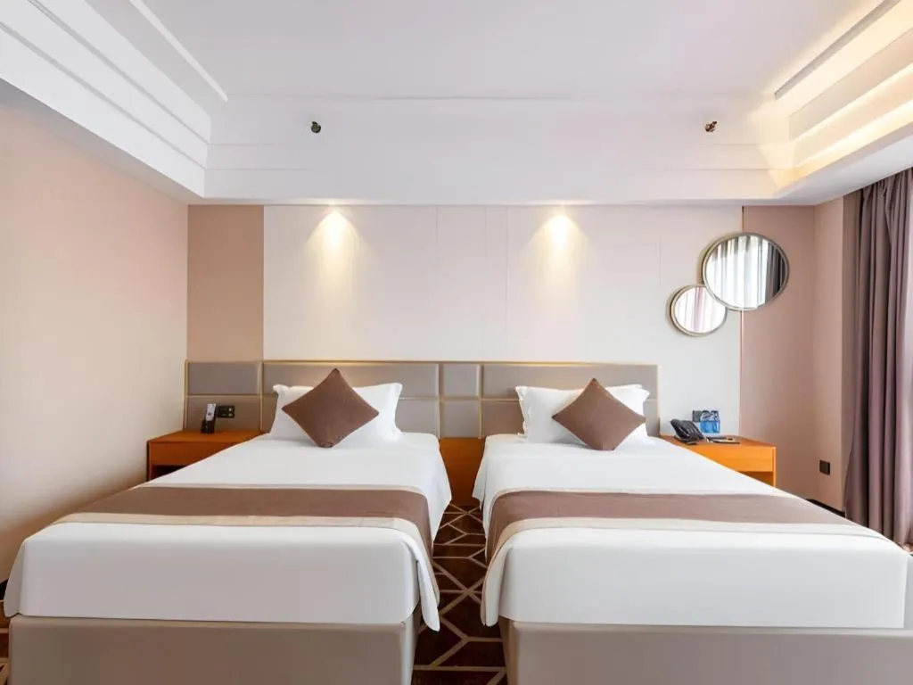 Bed in Park Lane Hotel