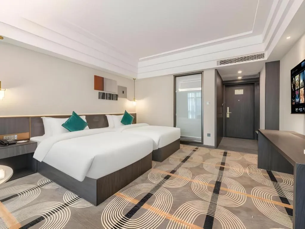 Bed in Park Lane Hotel