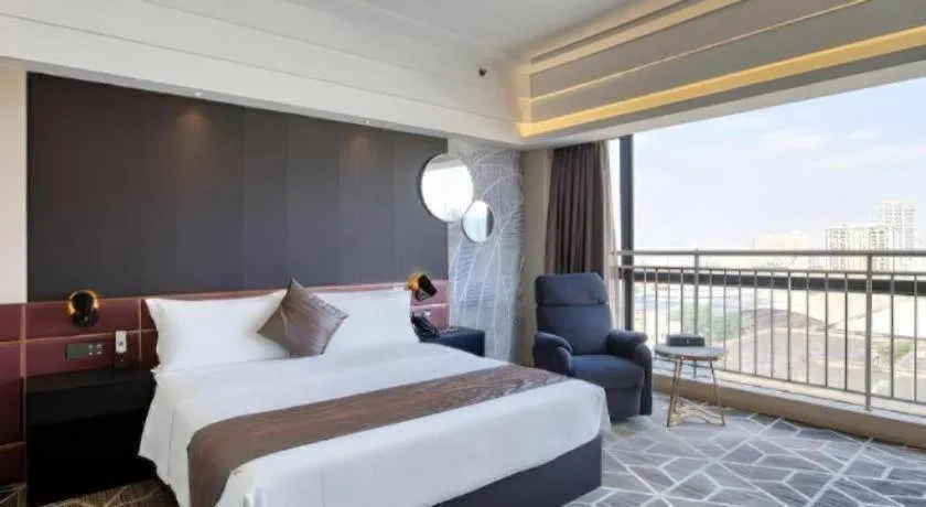 Bed in Park Lane Hotel