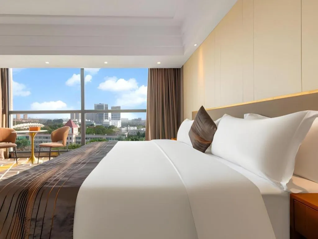 Bed in Park Lane Hotel