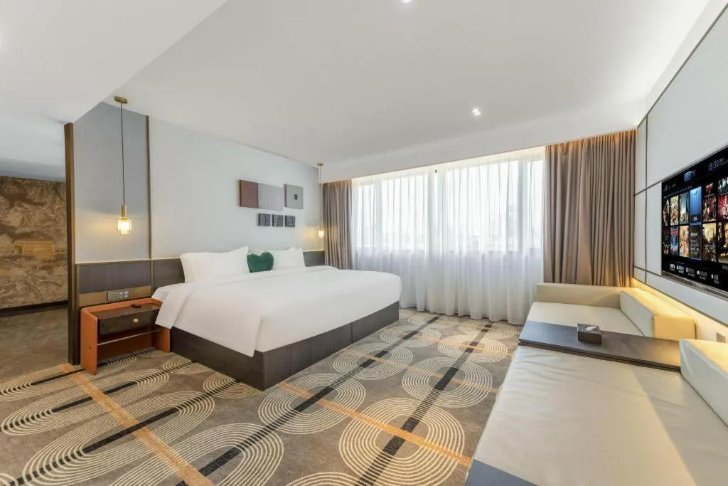 Bed in Park Lane Hotel