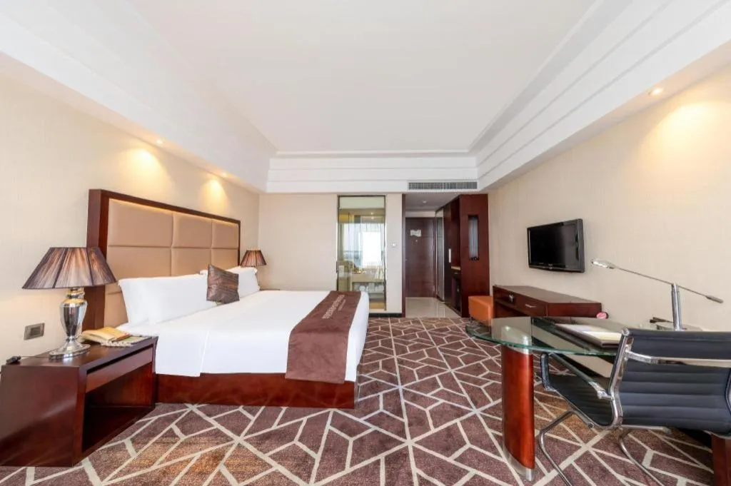 Bed in Park Lane Hotel