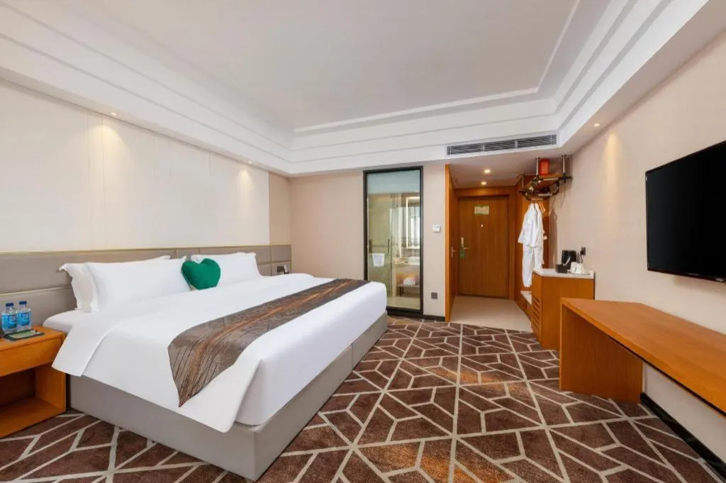 Bed in Park Lane Hotel