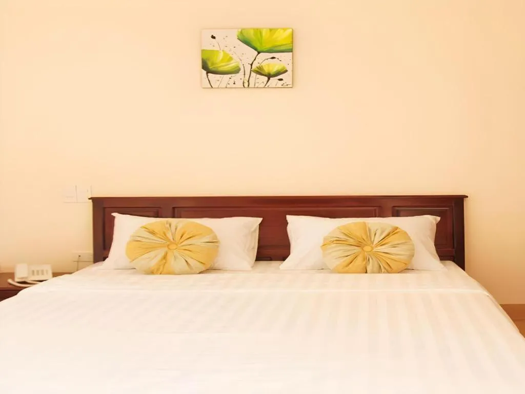 Bed in Huong Binh Hotel