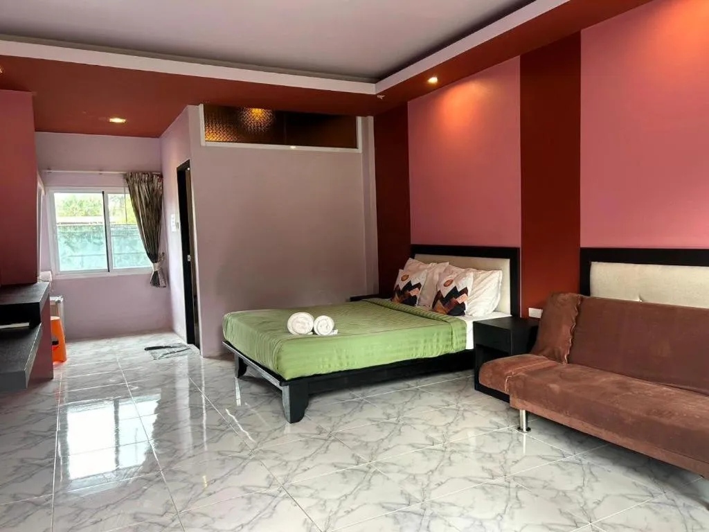 Bed in Seashell Resort Krabi