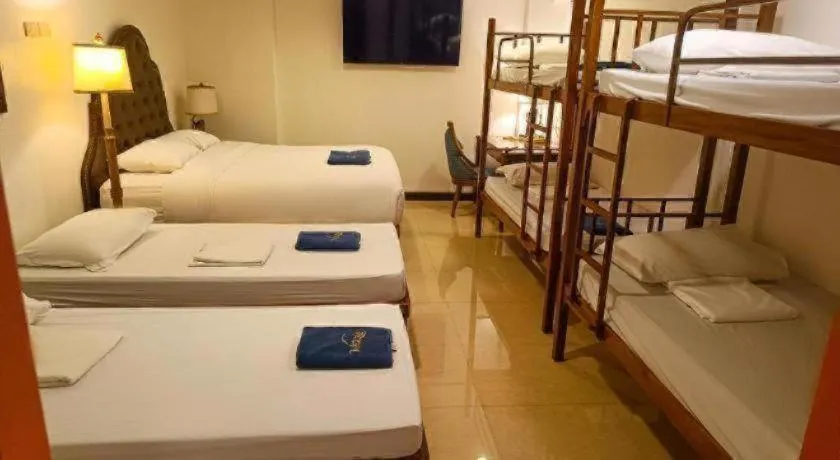 Bed in Subic Bay Venezia