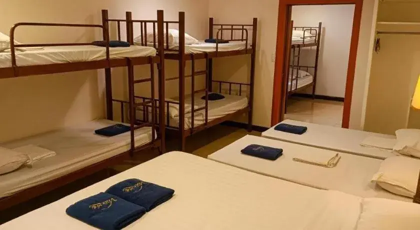 Bed in Subic Bay Venezia Bed in Subic Bay Venezia