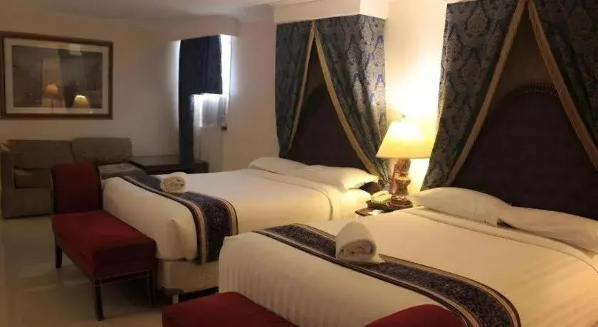 Bed in Subic Bay Venezia Bed in Subic Bay Venezia