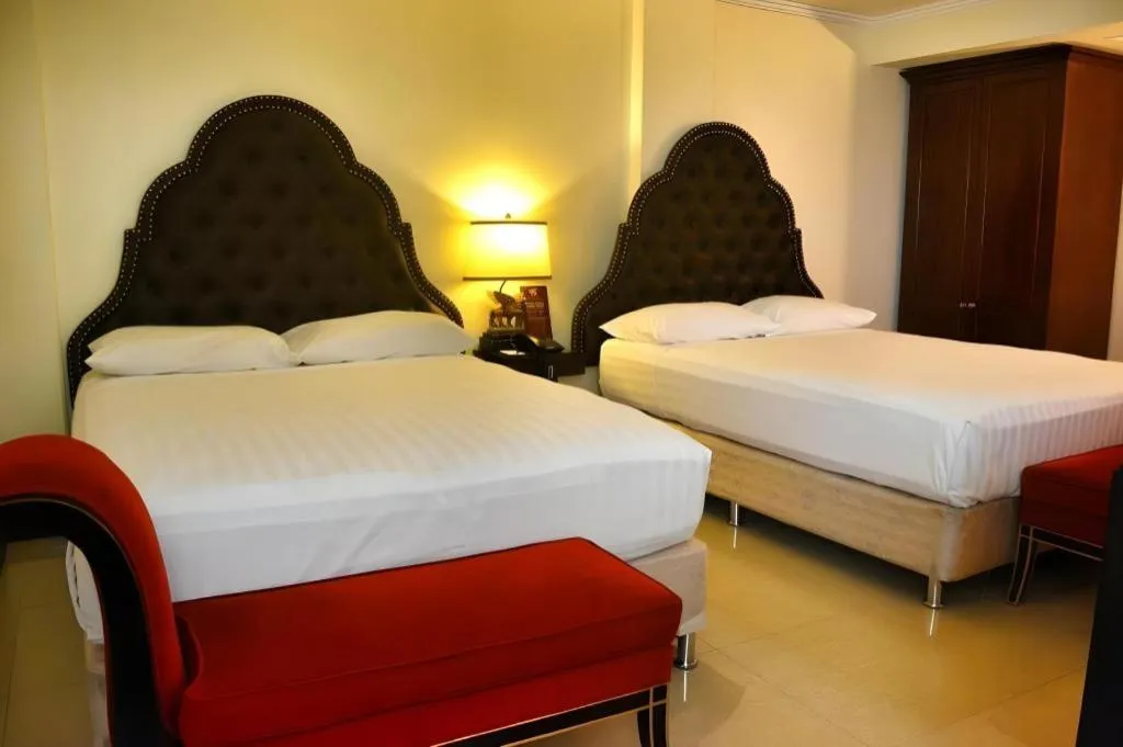 Bed in Subic Bay Venezia