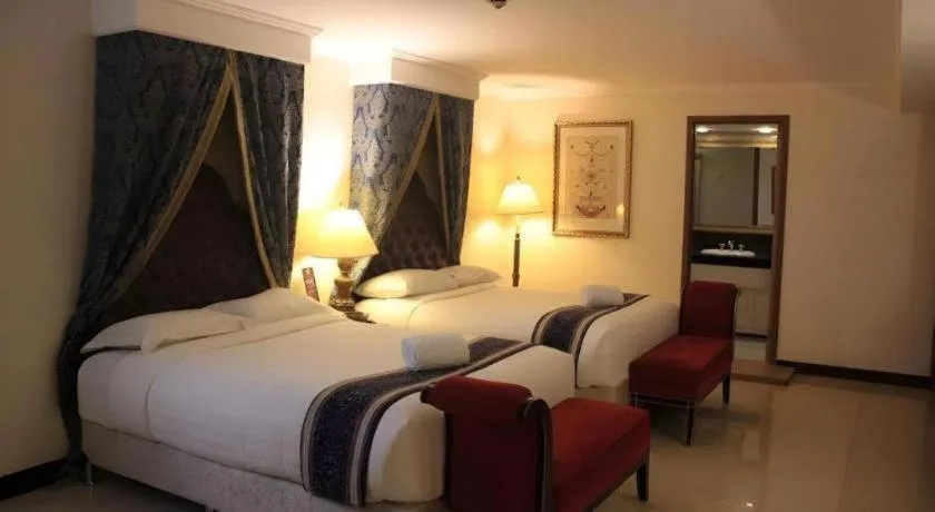 Bed in Subic Bay Venezia